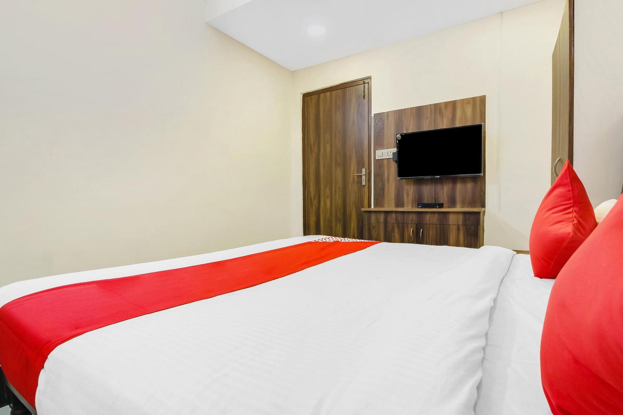 Hotel O Tokyo Hyderabad Exterior photo